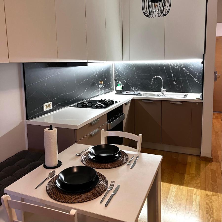 Maestral Living Studio Apartment Zagreb Eksteriør billede